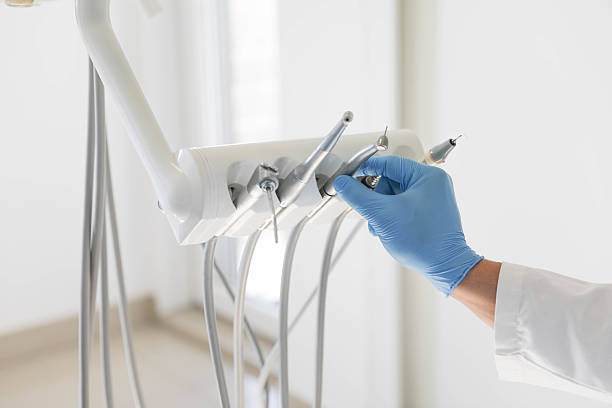 24/7 Emergency Wisdom Tooth Removal experts in Inverness Highlands South, FL